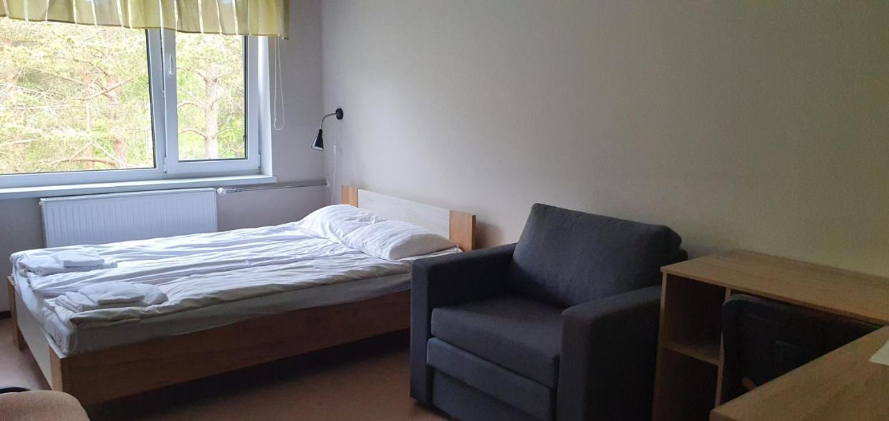 Hostel Maenniku Jk Tallin Zewnętrze zdjęcie