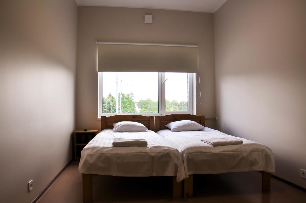 Hostel Maenniku Jk Tallin Zewnętrze zdjęcie