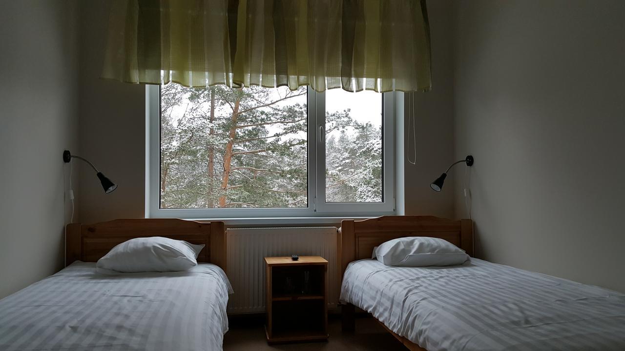 Hostel Maenniku Jk Tallin Zewnętrze zdjęcie