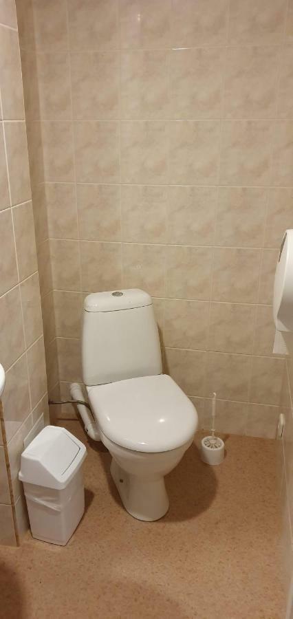 Hostel Maenniku Jk Tallin Zewnętrze zdjęcie